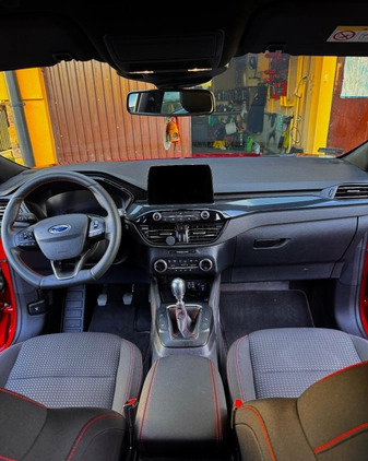 Ford Kuga cena 99900 przebieg: 72000, rok produkcji 2021 z Józefów małe 92